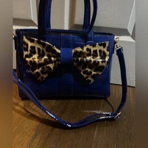 Cheetah bow tote